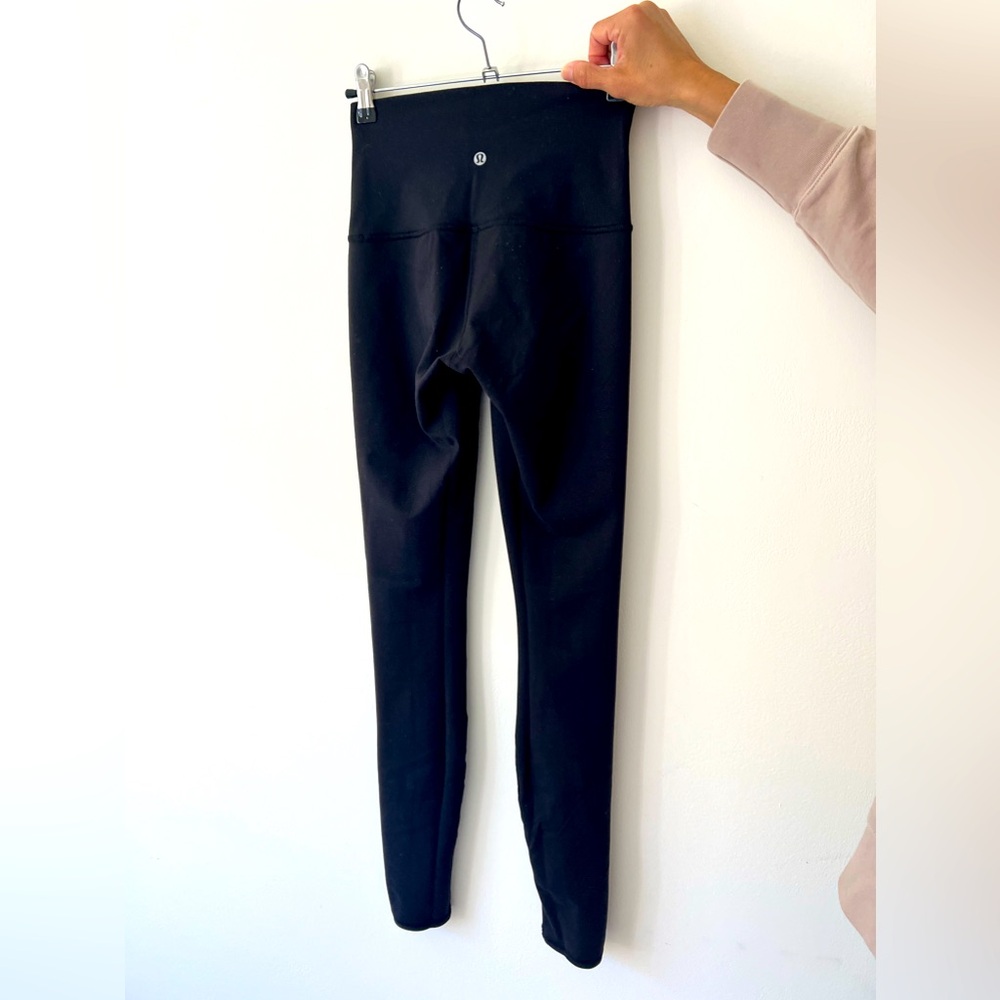 Lululemon Wunder Under Tech Mesh in Black